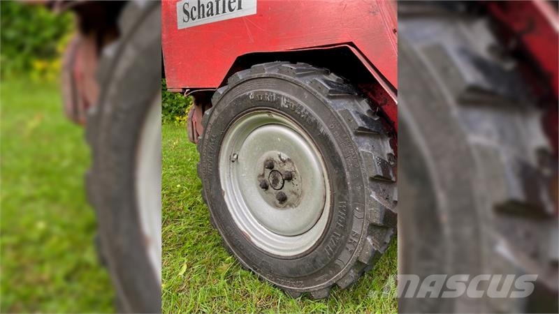 Schäffer 217 MINILÆSSER MOMSFRI. MED KLO OG SKOVL Mini utovarivači