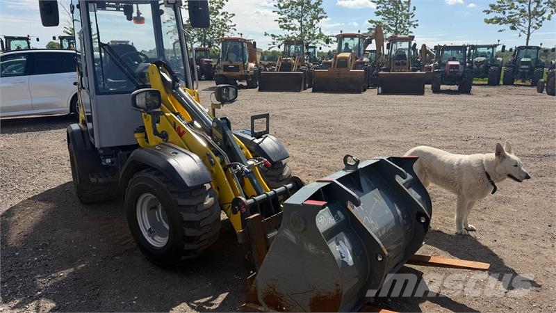 Wacker Neuson WL28 LUKKET HUS, SKOVL OG GAFLER , HYDRAULISK SKIF Minicargadoras