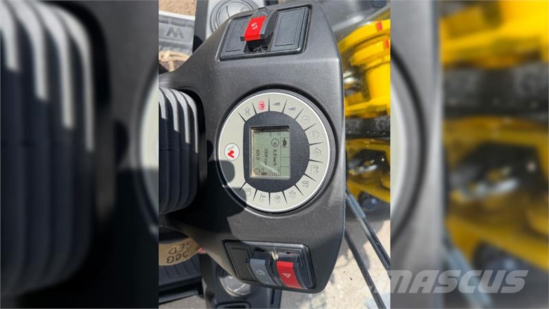 Wacker Neuson WL28 LUKKET HUS, SKOVL OG GAFLER , HYDRAULISK SKIF Minicargadoras