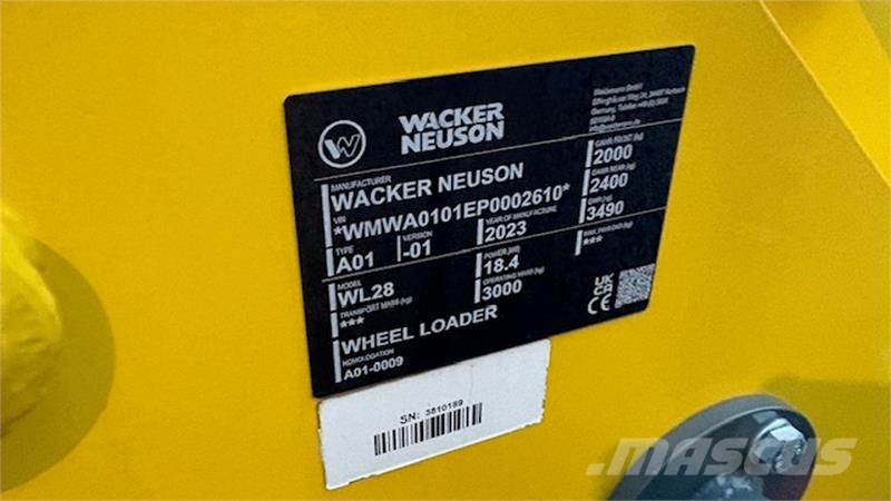 Wacker Neuson WL28 LUKKET KABINE, SKOVL OG GAFLER, HYDRAULISK SK Minicargadoras