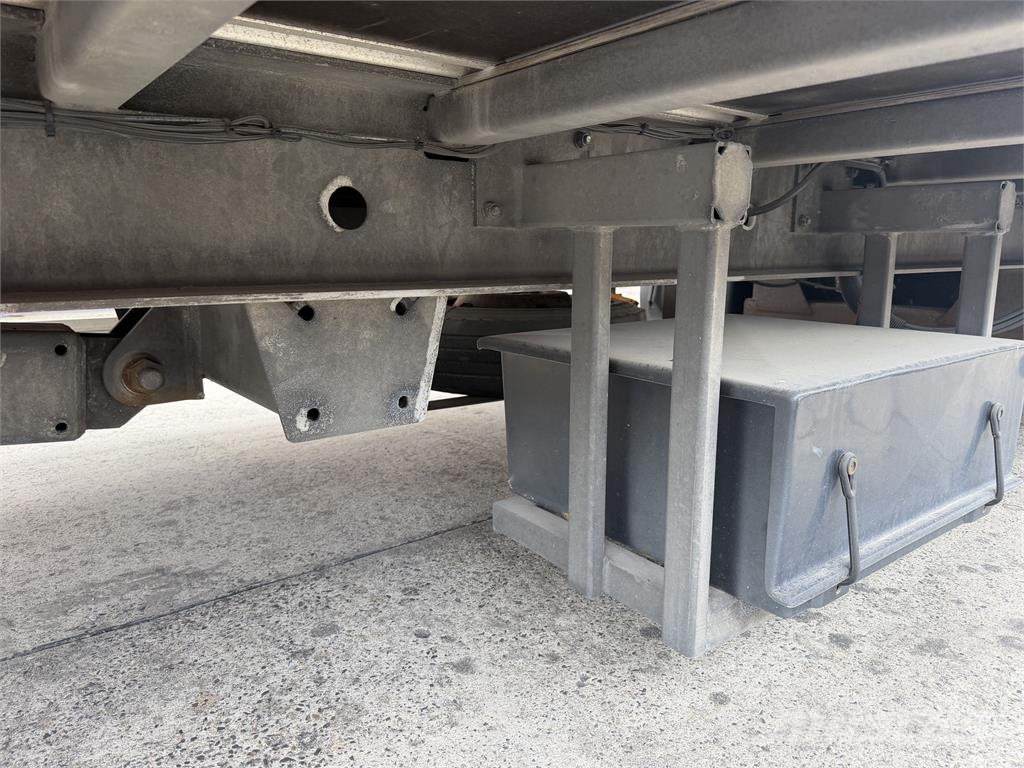 Ackermann Z-KA-F10.5/7,6 1 Achs Kofferanhänger mit Ladebord Box body trailers