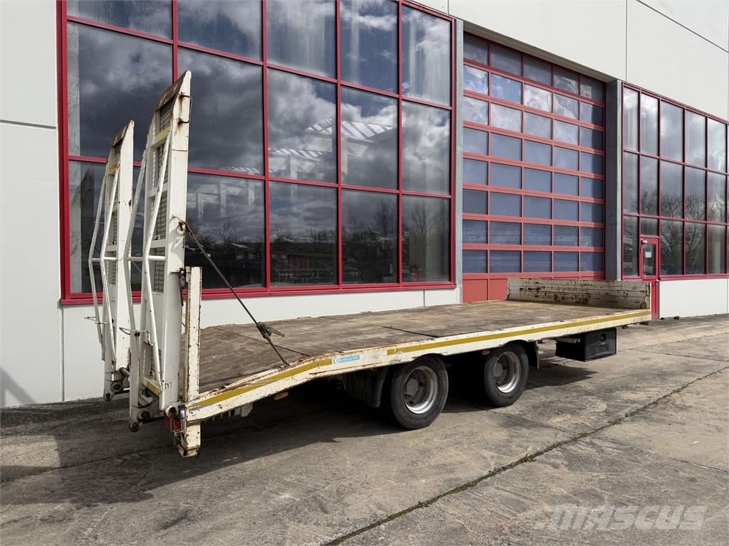 Blomenröhr 688/18000 19 t Tandemtieflader, wenig Benutzt Οχήματα με χαμηλό δάπεδο