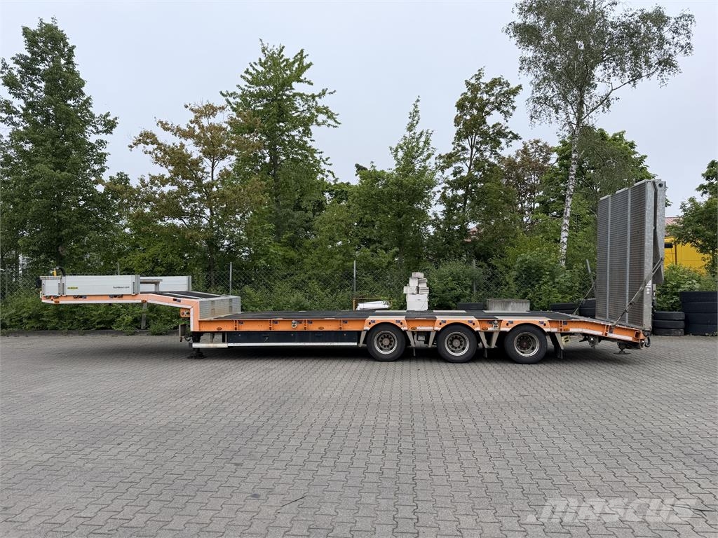 Humbaur HTS30 3 Achs Satteltieflader, neuwertig Semi-reboques rebaixados