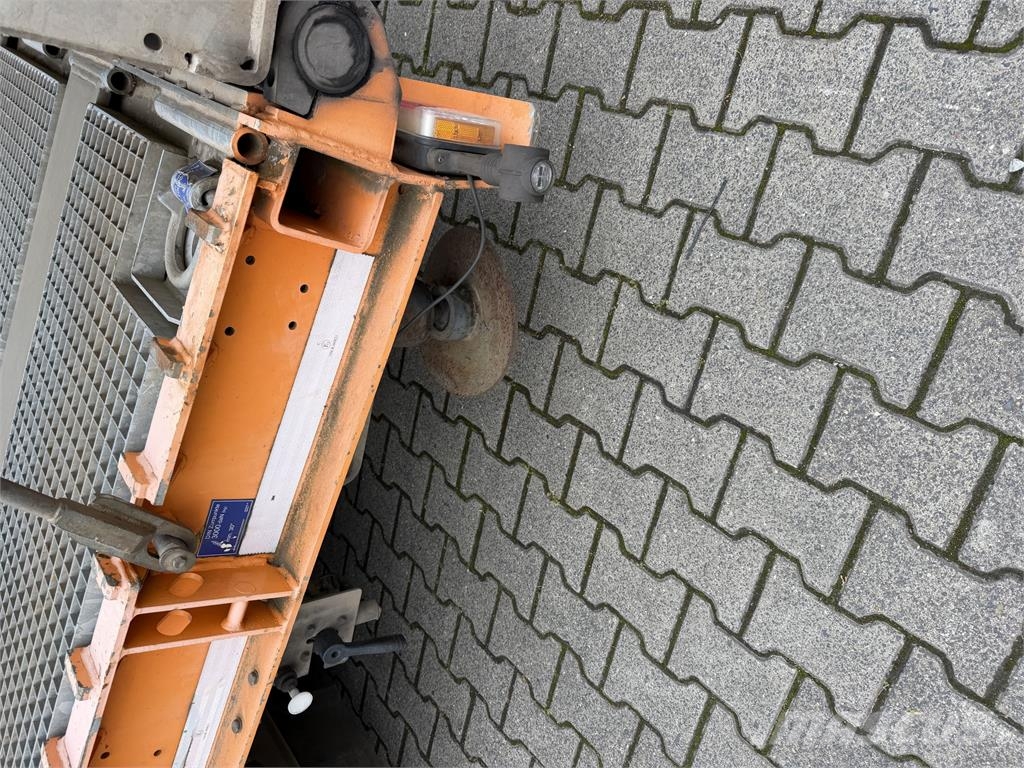 Humbaur HTS30 3 Achs Satteltieflader, neuwertig Semi-reboques rebaixados