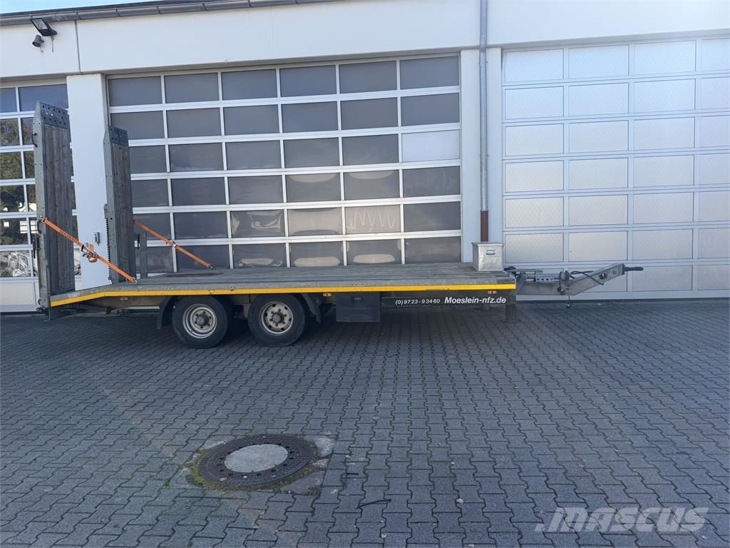 Möslein 13 t Tandemtieflader Низкорамные прицепы