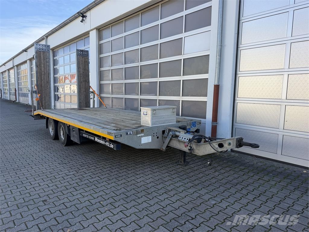 Möslein 13 t Tandemtieflader Низкорамные прицепы