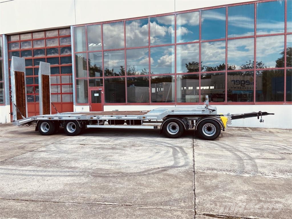 Möslein T 4 VB F 4 Achs Tieflader- Anhänger, Neufahrzeug Low loaders