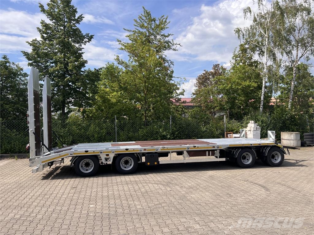 Möslein T4 VB H1 gerade neuer 4 Achs Tieflader gerade Lad Low loaders