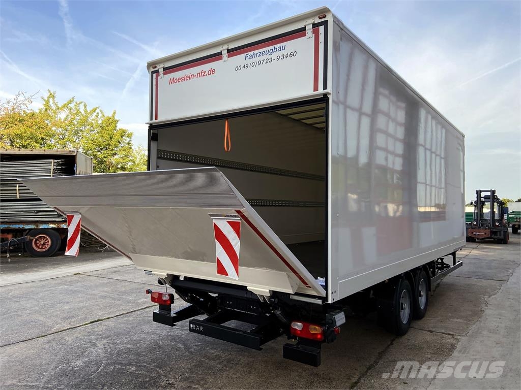 Möslein TK0105D-L Weiß Tandem Koffer, Ladebordwand 1,5 t Gesloten opbouw trailers