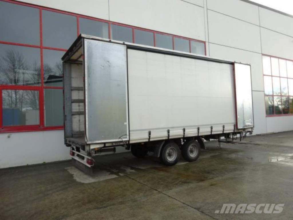 Möslein TP 11 Schwebheim Tandem- Schiebeplanenanhänger zu 侧帘拖车