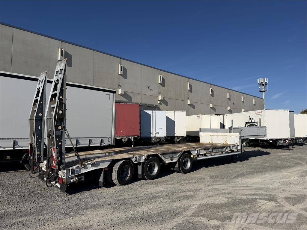 Müller Mitteltal TS 3 RM 30,0 3 Achs Satteltieflader Ra Nizko noseče polprikolice
