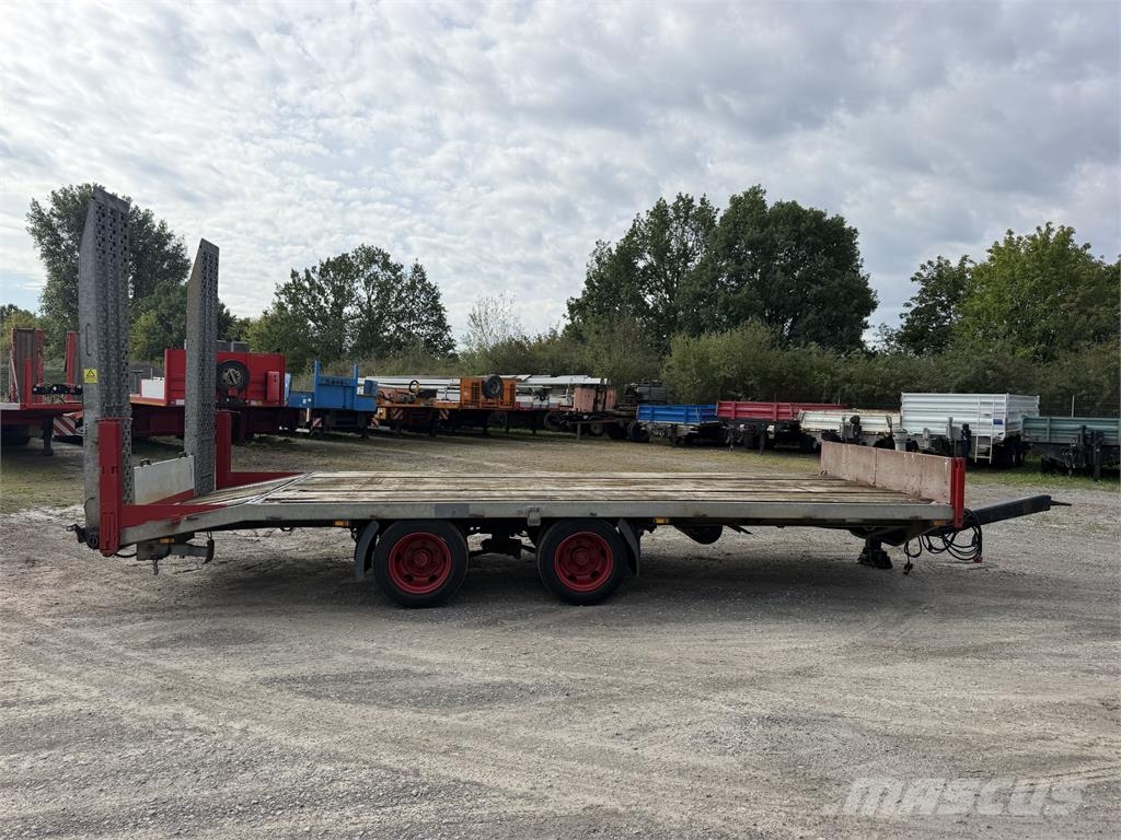 TTH 14 14 t Tandemtieflader Zemie treileri