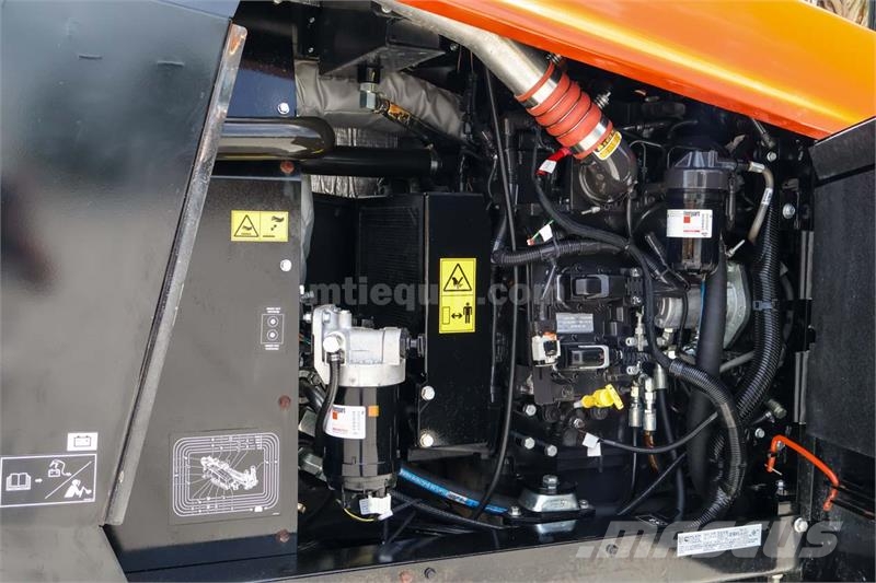 Ditch Witch AT32 Εξοπλισμός οριζόντιων διατρήσεων