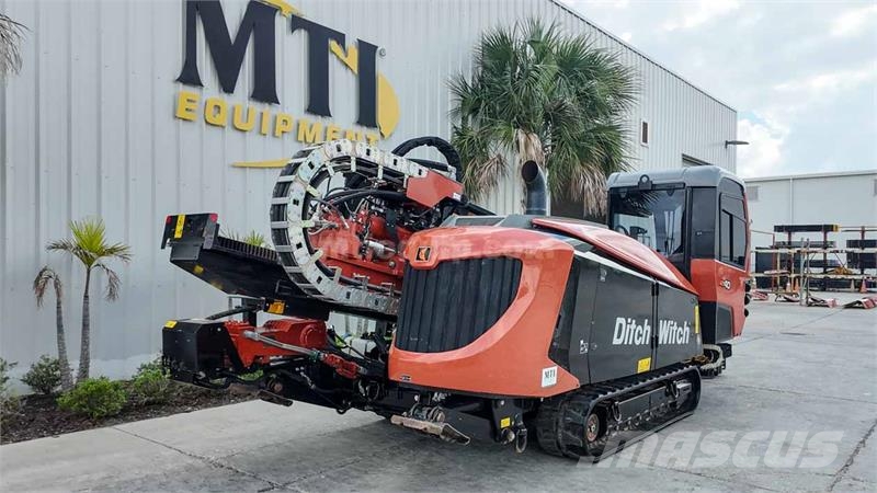 Ditch Witch AT40 水平掘削リグ