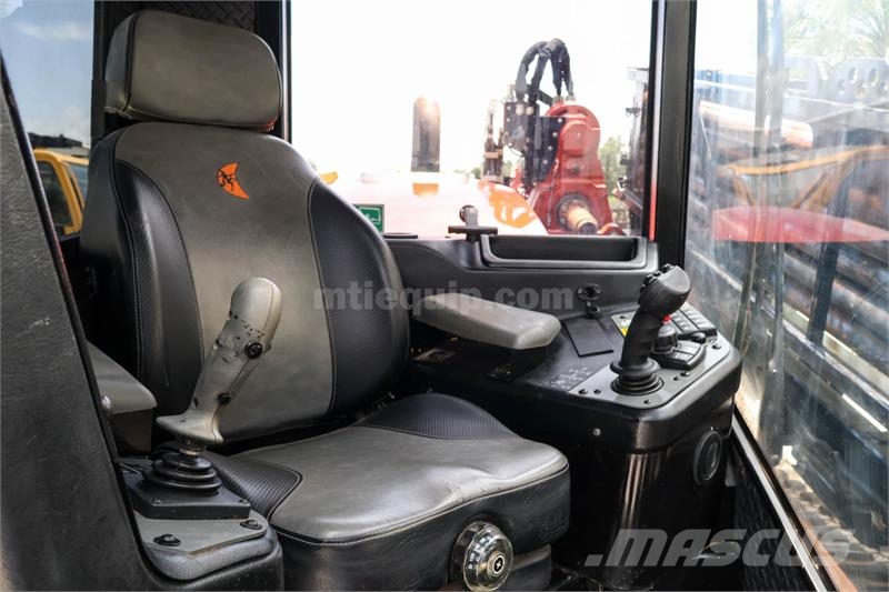 Ditch Witch AT40 Εξοπλισμός οριζόντιων διατρήσεων