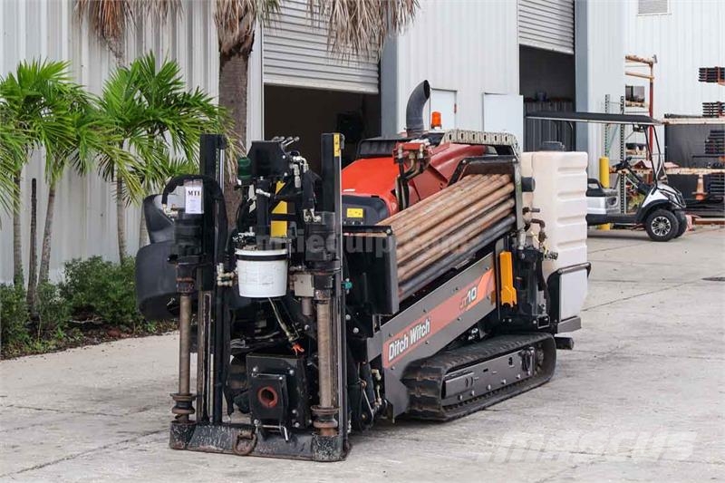 Ditch Witch JT10 水平掘削リグ