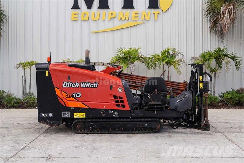 Ditch Witch JT10 水平掘削リグ