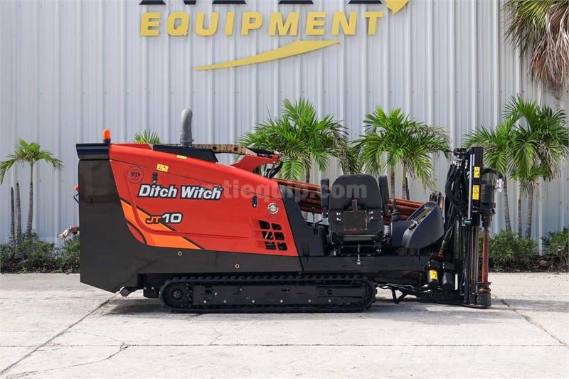 Ditch Witch JT10 水平掘削リグ