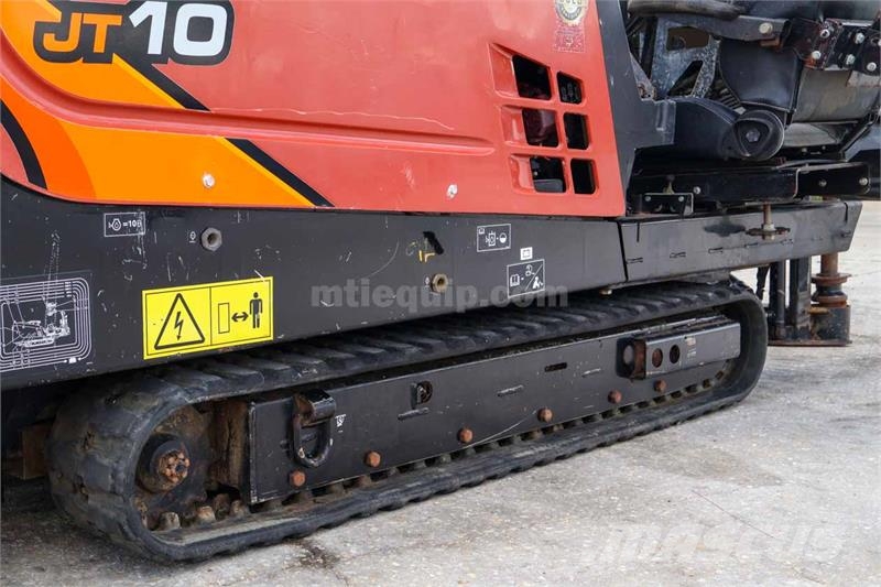 Ditch Witch JT10 水平掘削リグ