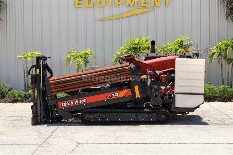 Ditch Witch JT10 水平掘削リグ