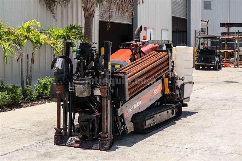 Ditch Witch JT10 水平掘削リグ
