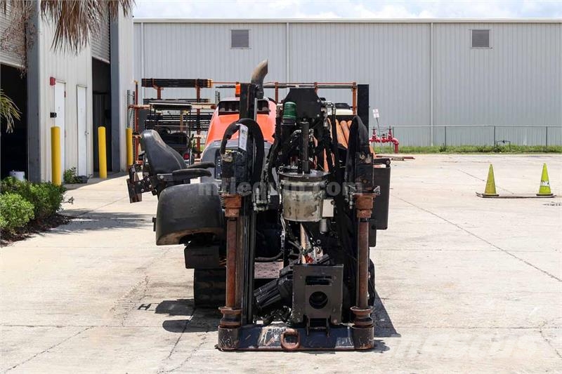 Ditch Witch JT10 Обладнання для горизонтального буріння