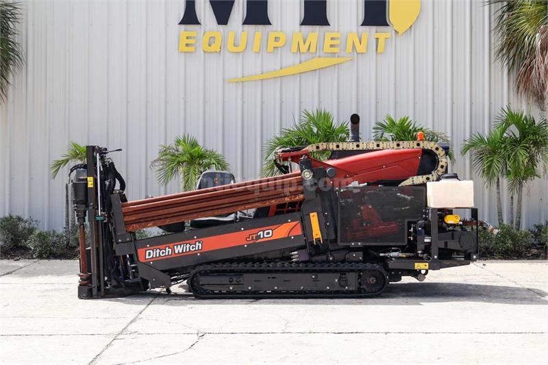 Ditch Witch JT10 水平掘削リグ