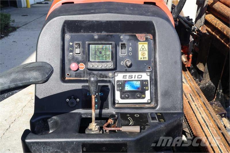 Ditch Witch JT10 水平/臥式定向鑽機設備
