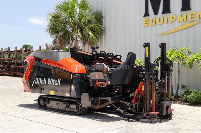 Ditch Witch JT24 Horisontaalsed puurmasinad