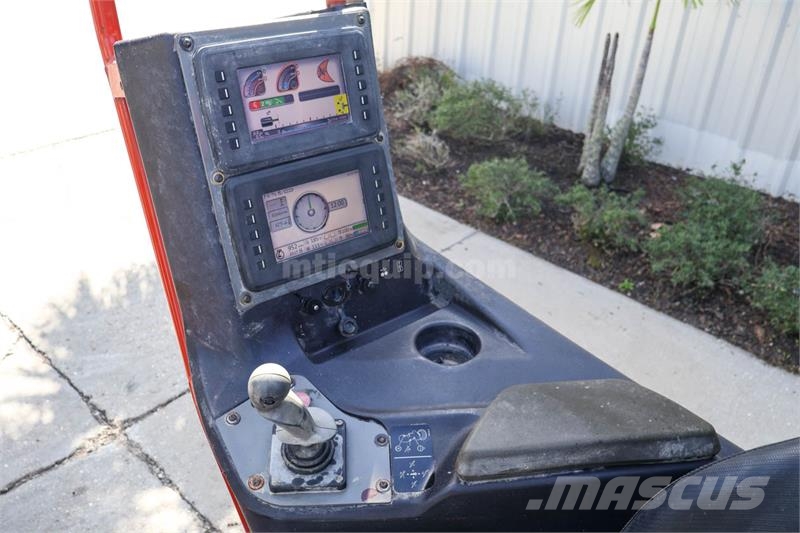 Ditch Witch JT32 Обладнання для горизонтального буріння