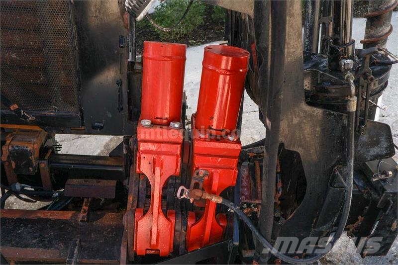 Ditch Witch JT32 Обладнання для горизонтального буріння