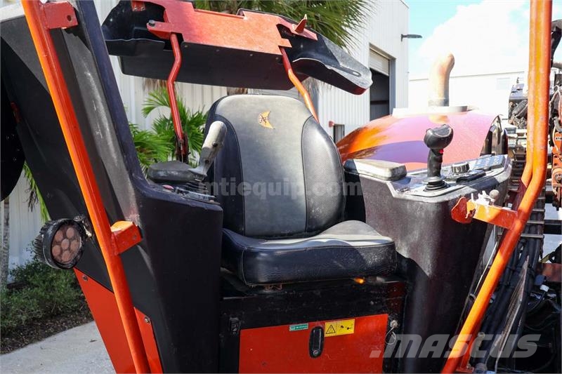 Ditch Witch JT32 Обладнання для горизонтального буріння