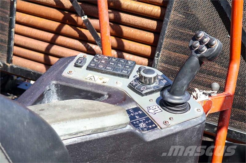 Ditch Witch JT32 Обладнання для горизонтального буріння