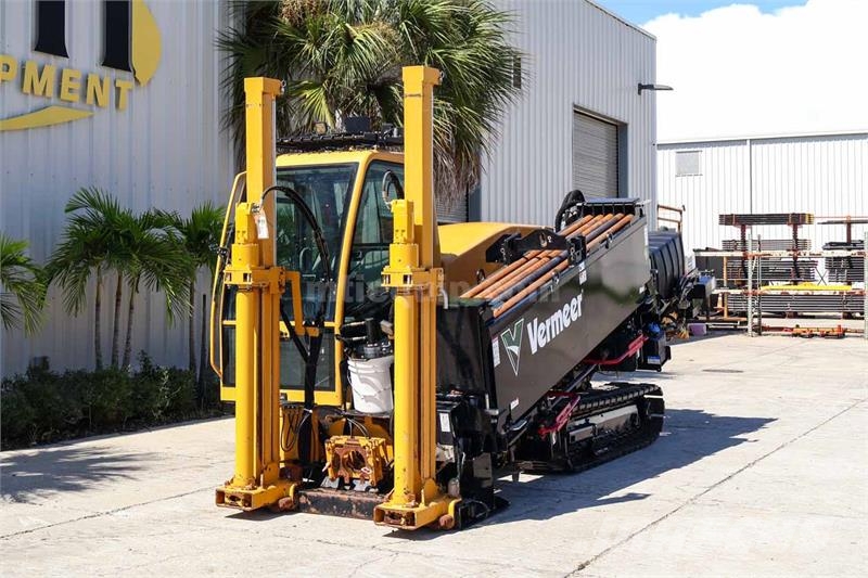 Vermeer D24X40 S3 الحفارات الأفقية