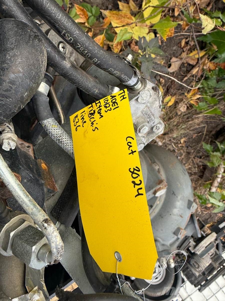 CAT 3024 发动机