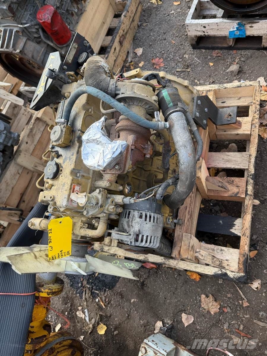 CAT 3024 发动机