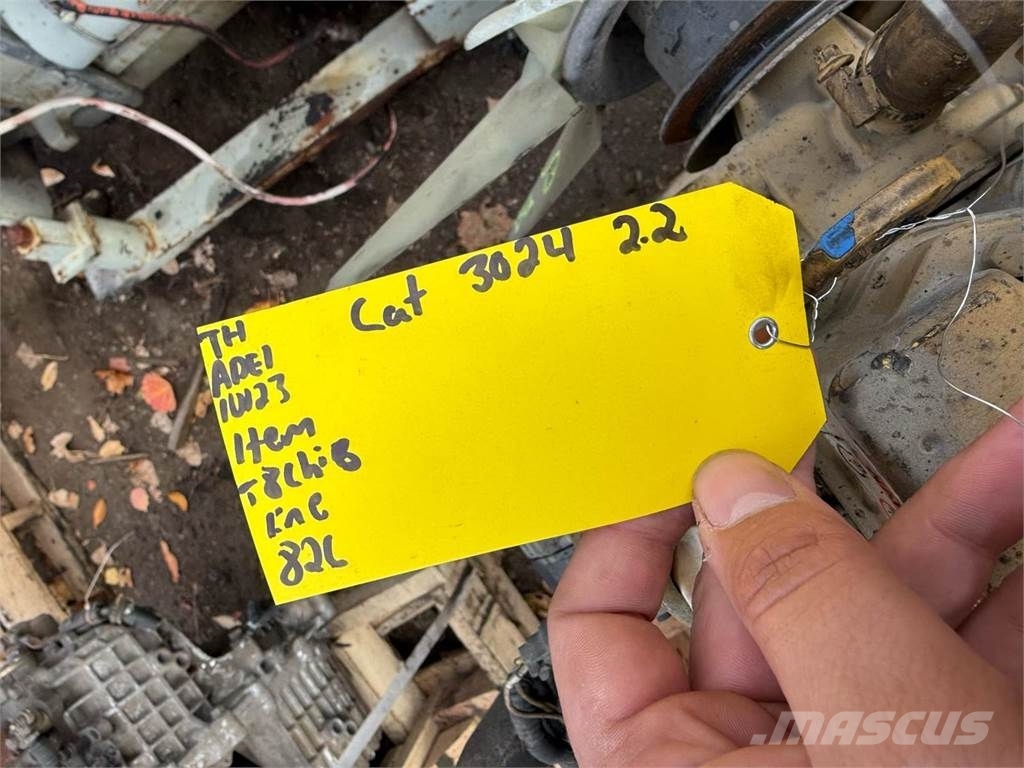 CAT 3024 发动机