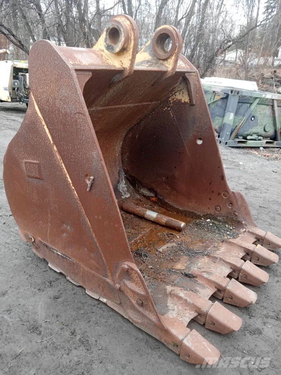 CAT 60 EXCAVATOR TOOTH BUCKET Skopor