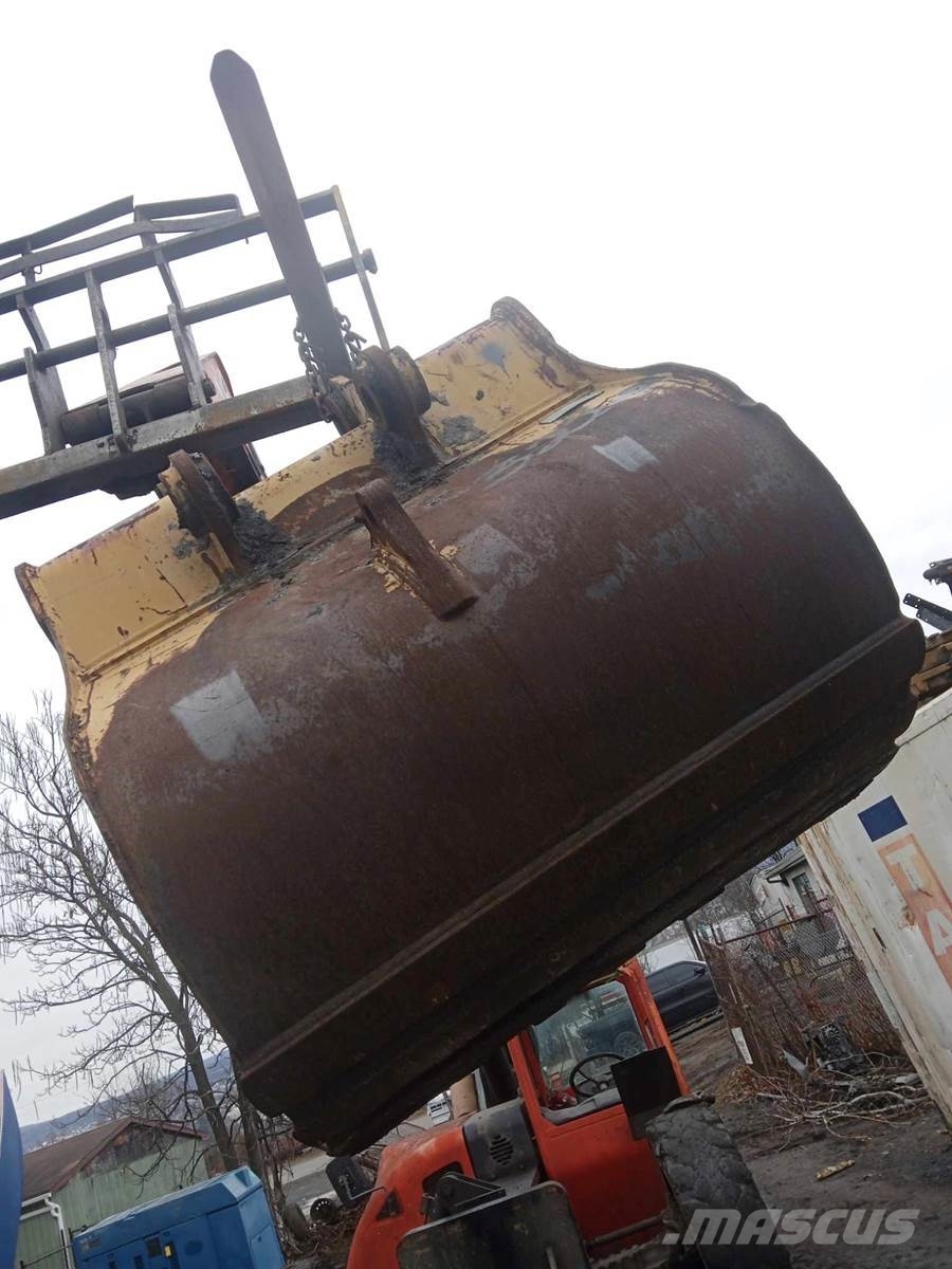 CAT 60 EXCAVATOR TOOTH BUCKET Skopor