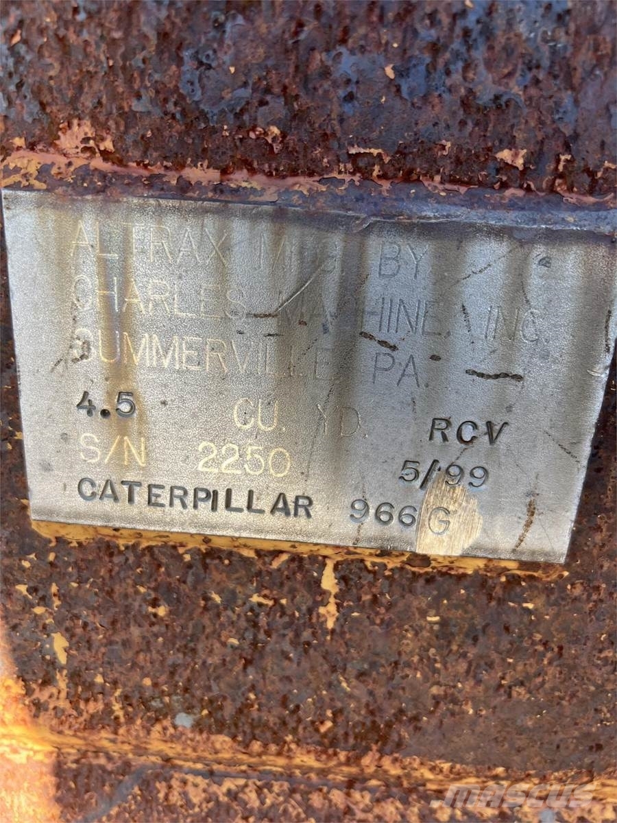 CAT 966G H. AND M Godet