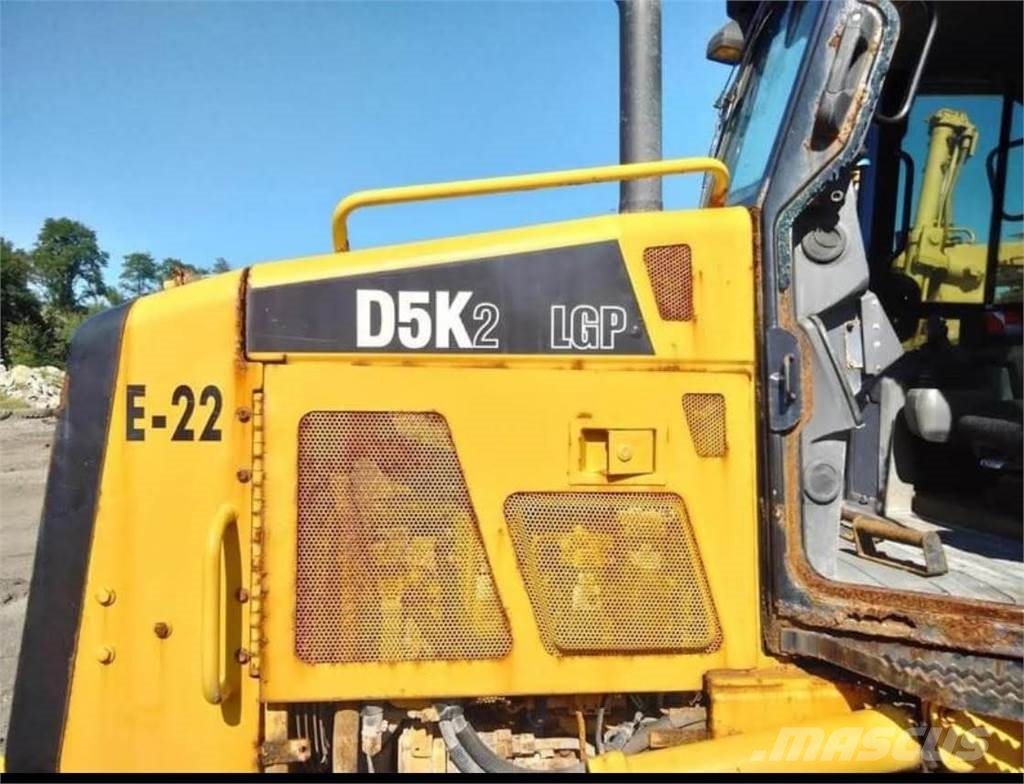 CAT D5K LGP II Гусеничные бульдозеры