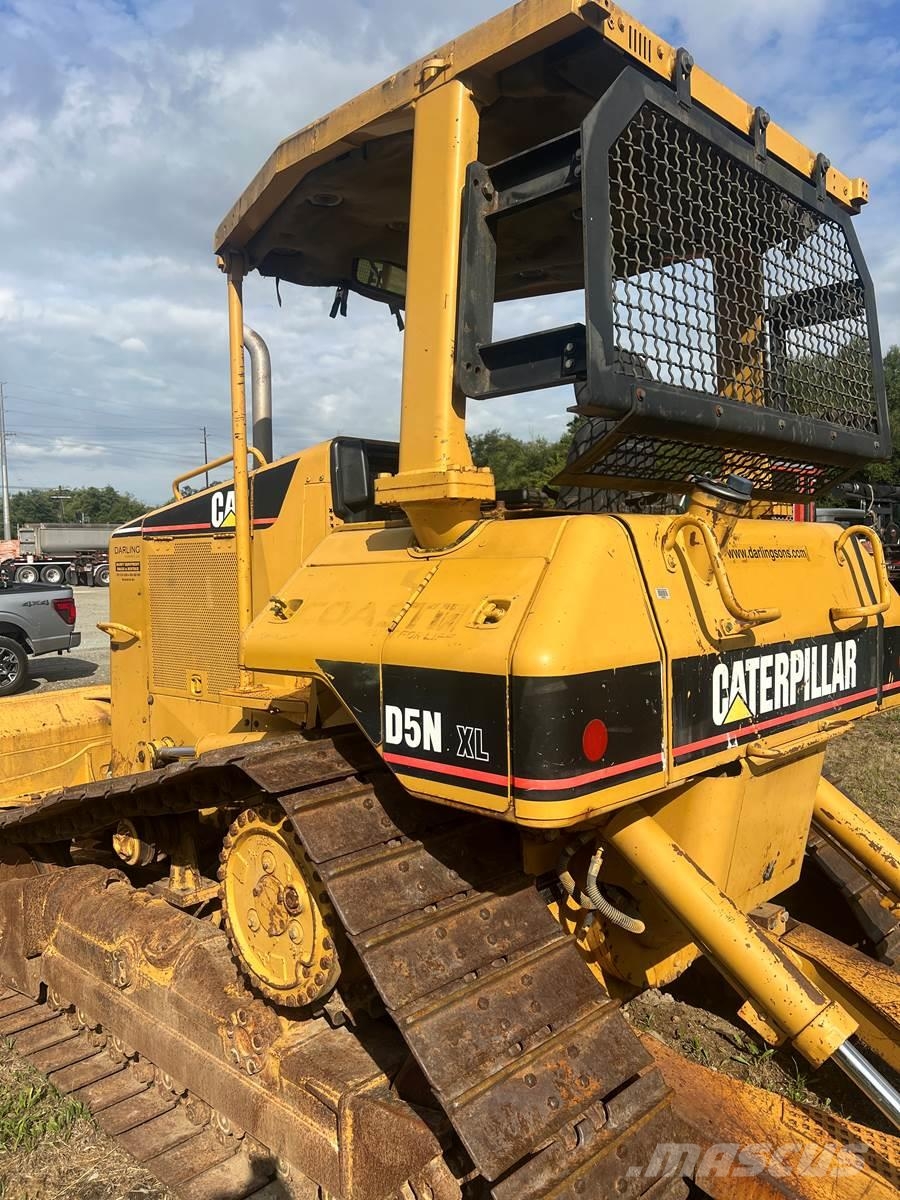 CAT D5N 履帶推土機