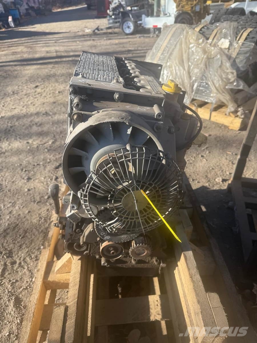Deutz F4L1011 引擎/發動機