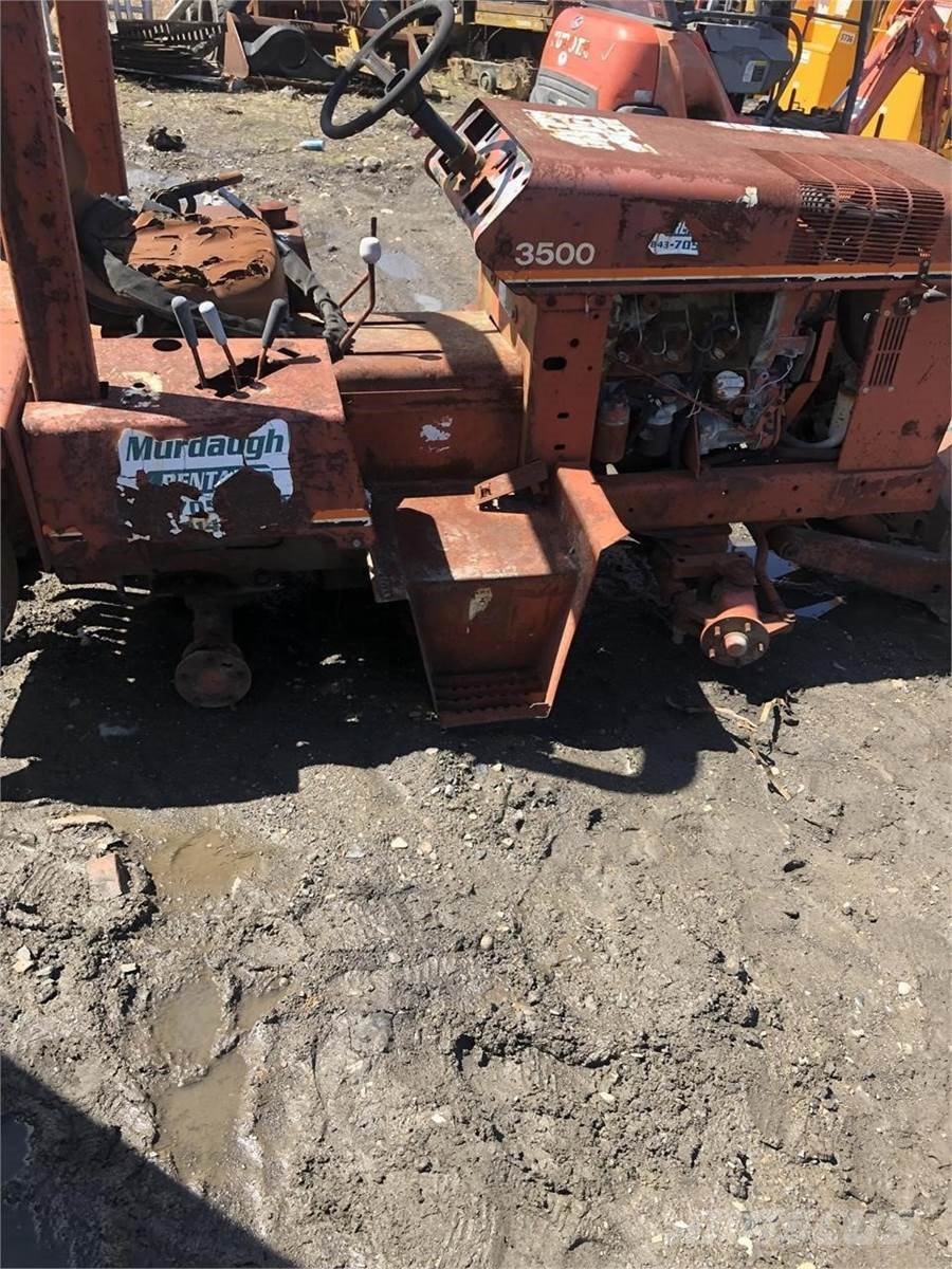Ditch Witch 3500 Freze za kopanje jarkov Trenčerji