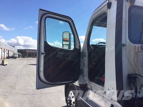 Freightliner Cascadia Sadulveokid