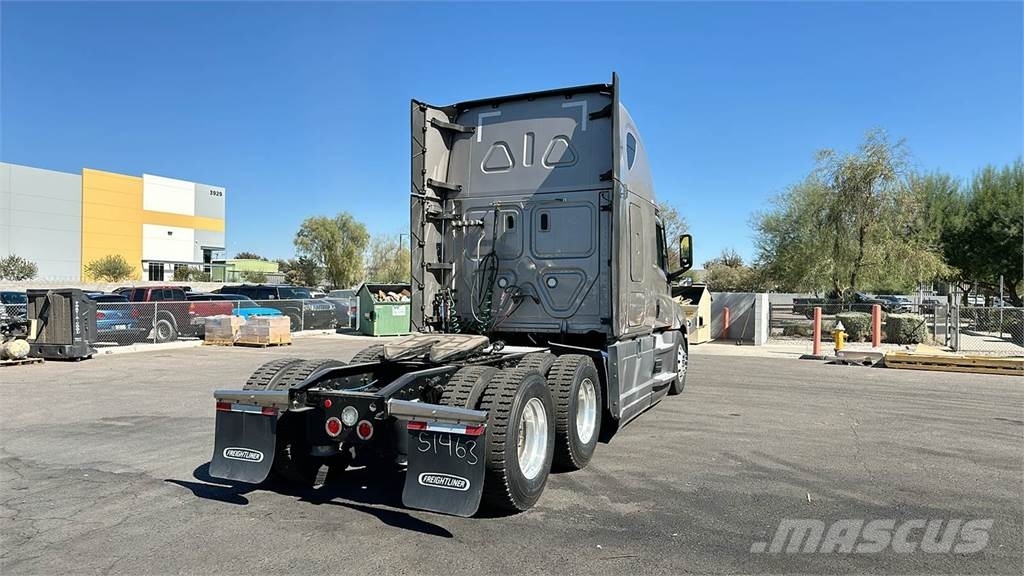 Freightliner Cascadia Sadulveokid