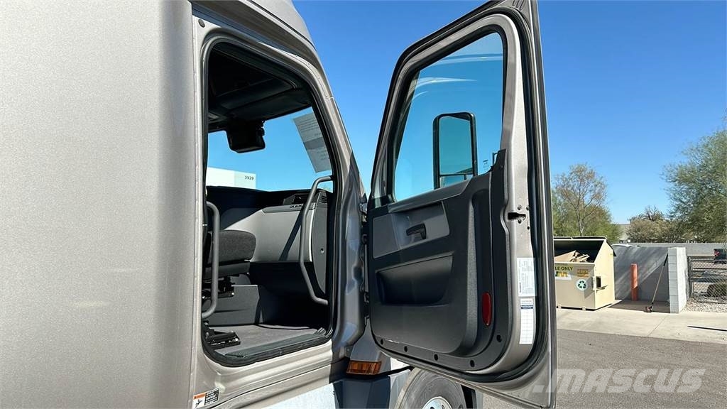 Freightliner Cascadia Sadulveokid