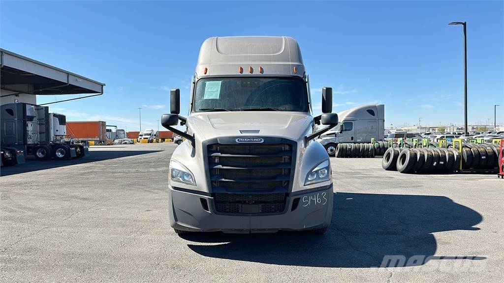 Freightliner Cascadia Sadulveokid
