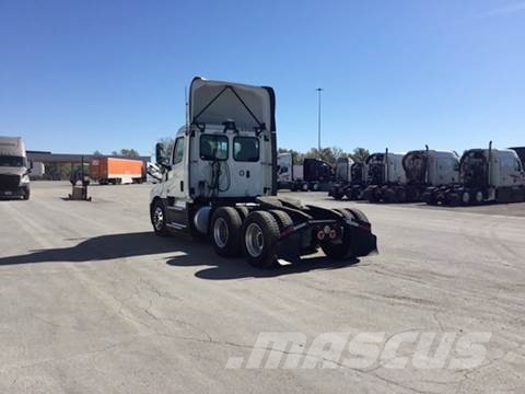 Freightliner Cascadia Sadulveokid