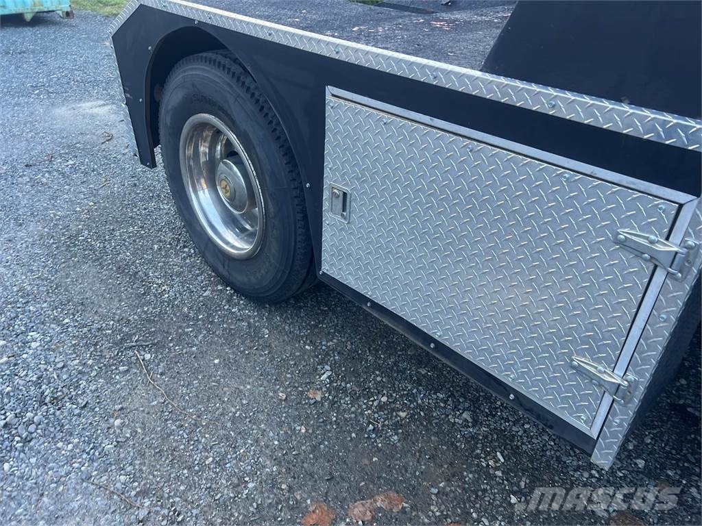 Freightliner FL70 Tracteur routier